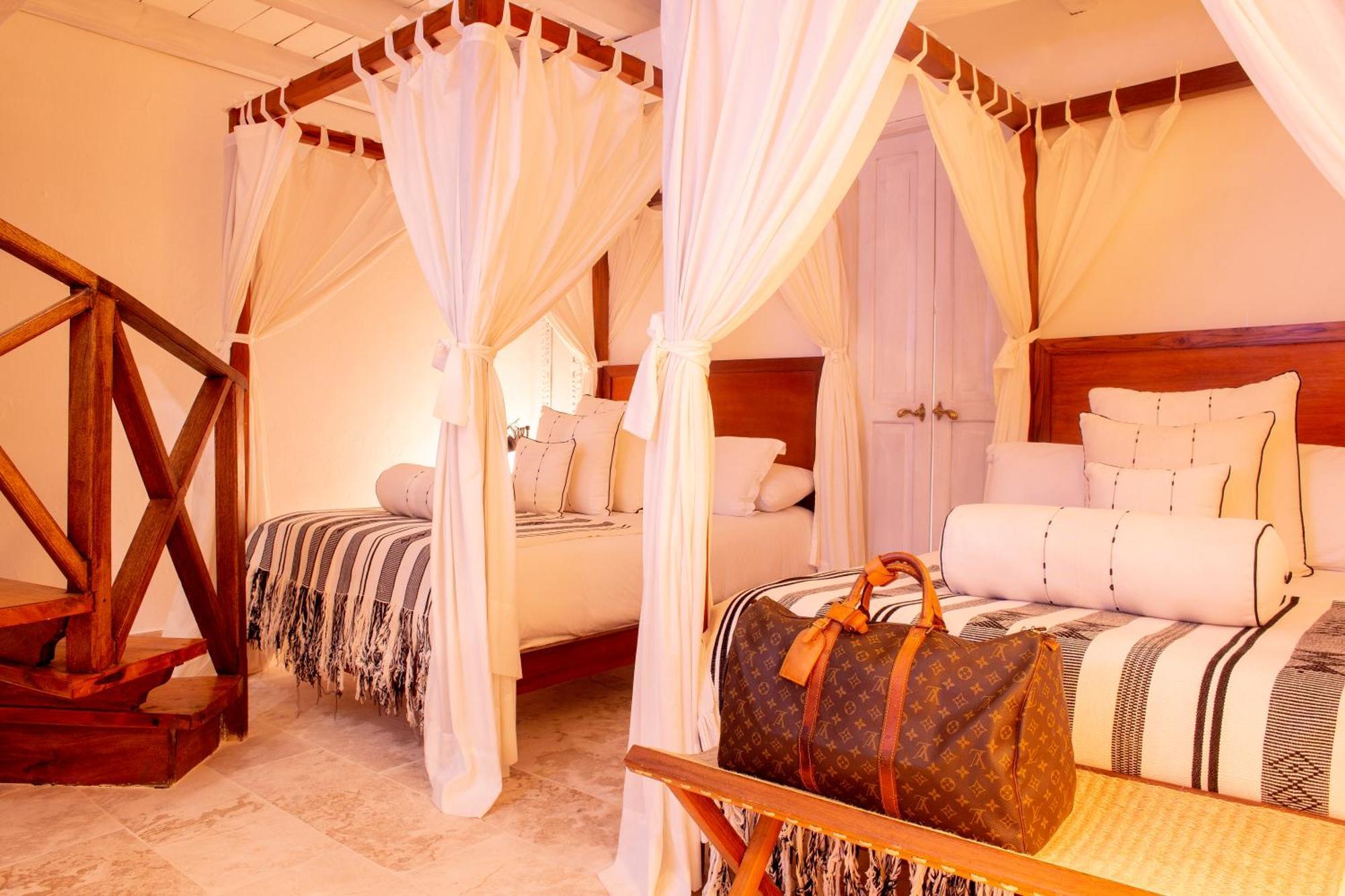 Leones De Alba Hotel Boutique Картахена Экстерьер фото